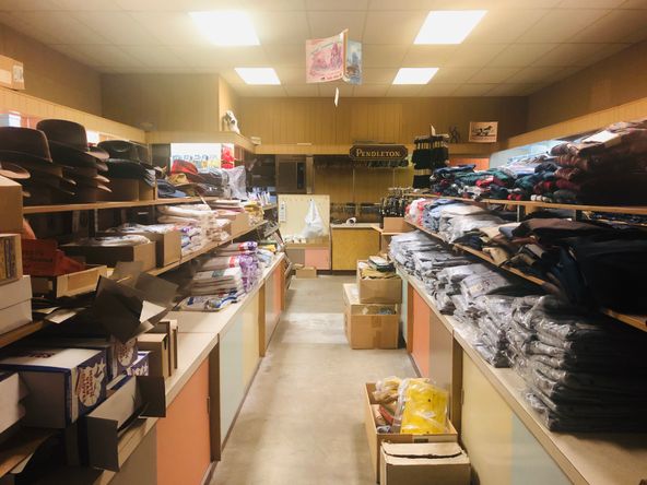 104 E Main St, Molalla, OR 97038